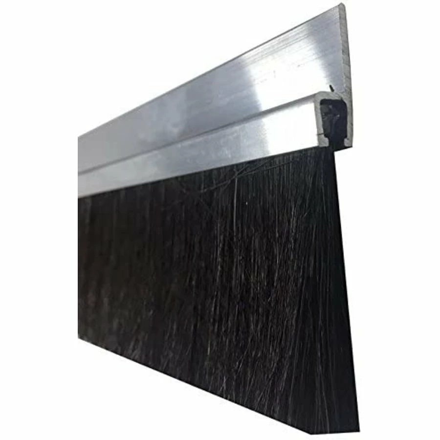 AllesTegenOngedierte.nl Deurborstel Met Paardenhaar 1m 1 AllesTegenOngedierte.nl Deurborstel Met Paardenhaar 1m