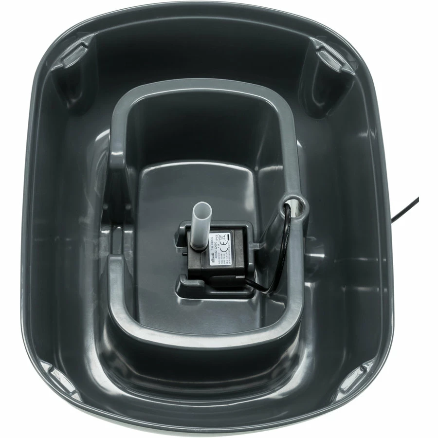 Trixie Drinkfontein Polygon 8 Trixie Drinkfontein Polygon - Afbeelding 8